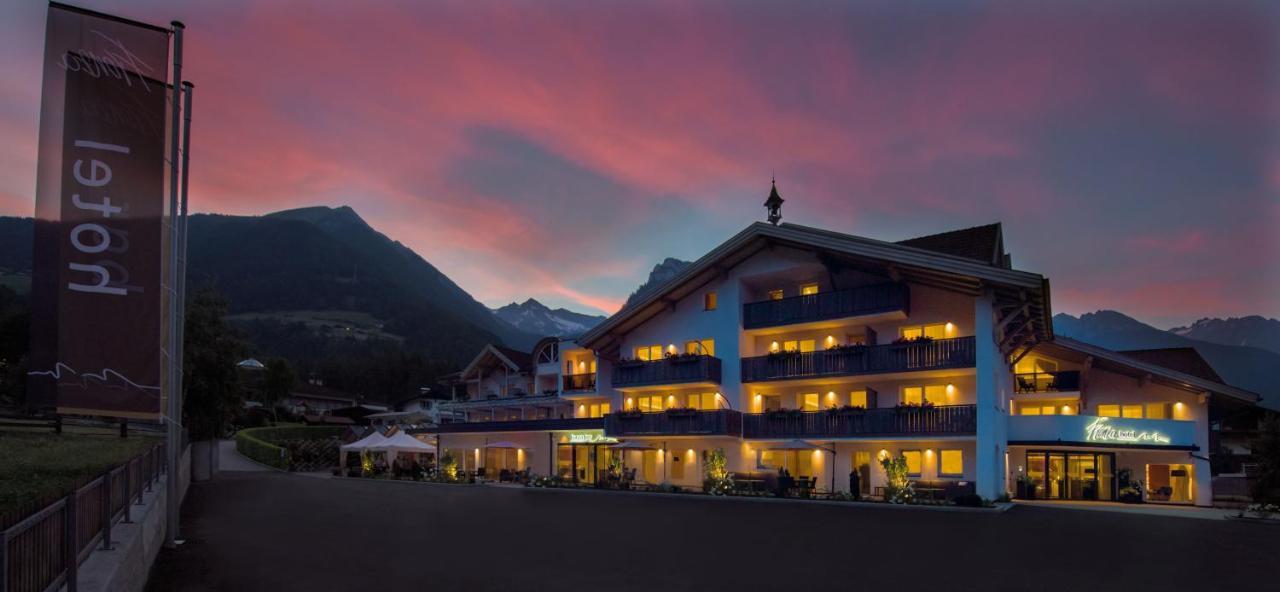 Hotel Fronza - Your Hike & Mountain Home Лутаго Екстериор снимка